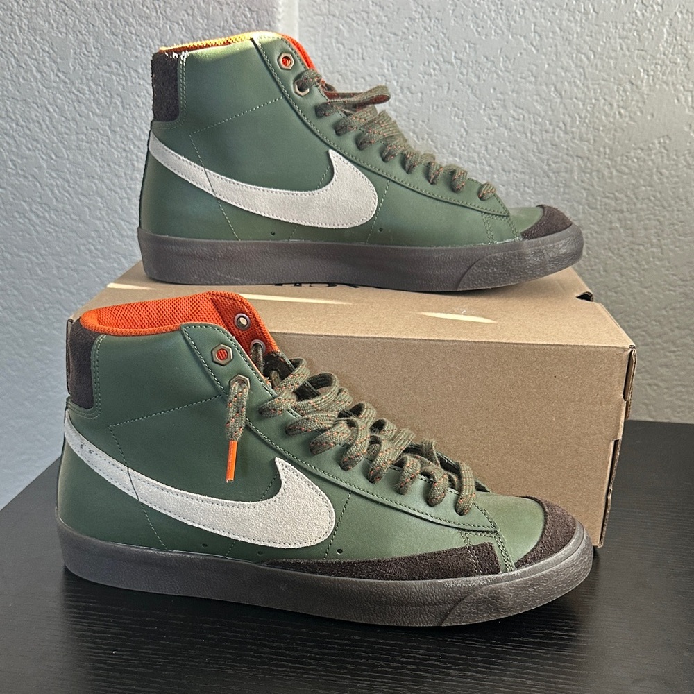 Nike Men's Olive and Orange High-Top Sneakers